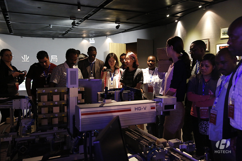 ballbet������(�й�)����ɭ����