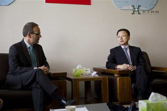 ballbet������(�й�)����ɭ����