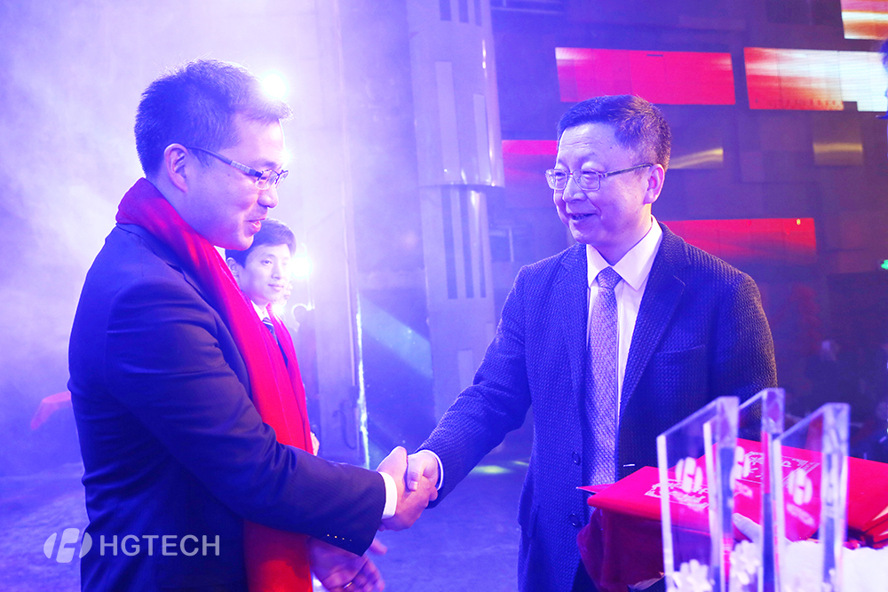 ballbet������(�й�)����ɭ����