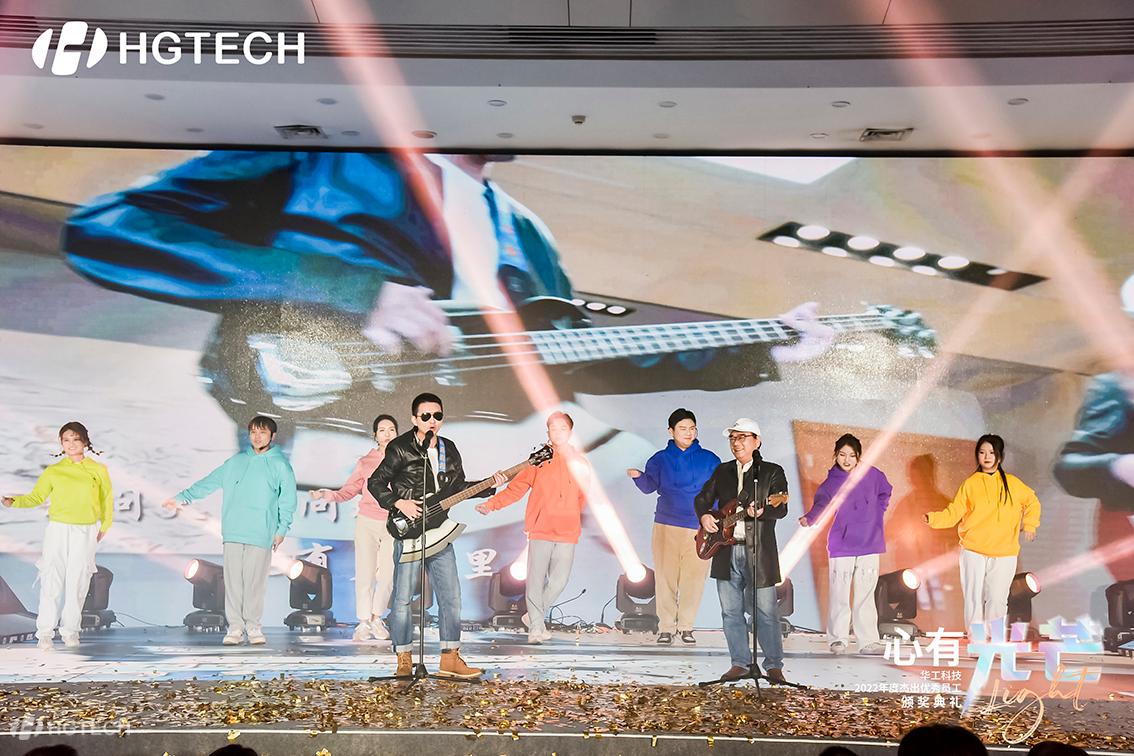 ballbet������(�й�)����ɭ����