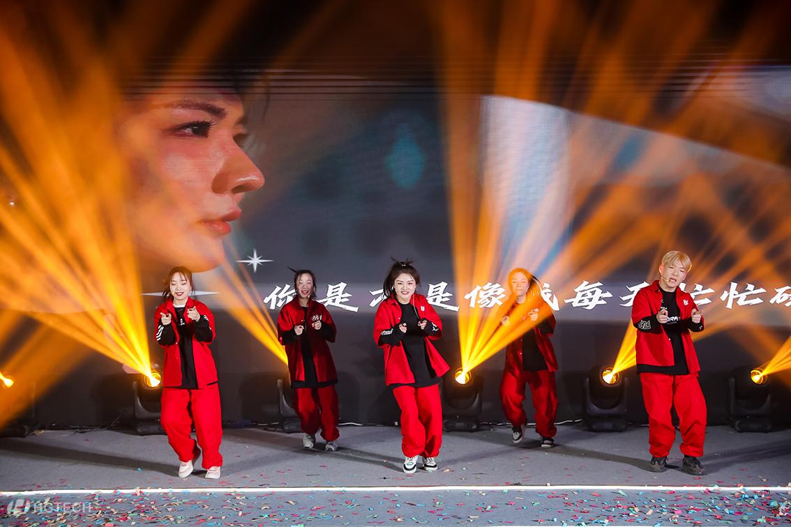 ballbet������(�й�)����ɭ����